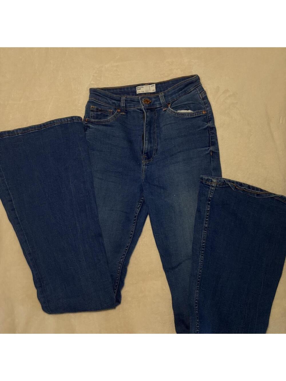 Bershka Women's Blue and Navy Jeans